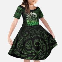 New Zealand Maori Koru Fern Family Matching Off Shoulder Maxi Dress and Hawaiian Shirt Spiral Polynesian Style Green LT05 Daughter's Dress Green - Polynesian Pride