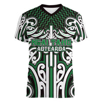 Custom Aotearoa Ngai Tahu Women V-Neck T-Shirt Maori Tribal Pattern Mix Poutama LT05 Female Green - Polynesian Pride