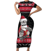 New Zealand Santa Tiki Christmas Family Matching Short Sleeve Bodycon Dress and Hawaiian Shirt Meri Kirihimete LT05 Mom's Dress Black - Polynesian Pride