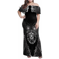Aotearoa Toitu Te Tiriti Family Matching Off Shoulder Maxi Dress and Hawaiian Shirt Ka Mua Ka Muri LT05 Mom's Dress Black - Polynesian Pride