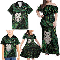 New Zealand Aotearoa Family Matching Off Shoulder Maxi Dress and Hawaiian Shirt Maori Wheku Paua Shell Glitter Green LT05 - Polynesian Pride