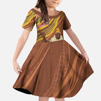 Hawaii King Kamehameha Family Matching Long Sleeve Bodycon Dress and Hawaiian Shirt Hawaiian Kakau Pattern With Leis LT05 Daughter's Dress Brown - Polynesian Pride