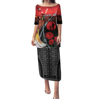 Papua New Guinea Remembrance Day Family Matching Puletasi and Hawaiian Shirt Lest We Forget LT05 Mom's Dress Red - Polynesian Pride