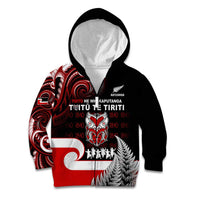 Aotearoa Toitu He Whakaputanga Kid Hoodie Toitu Te Tiriti O Waitangi LT05 Zip Hoodie Black - Polynesian Pride