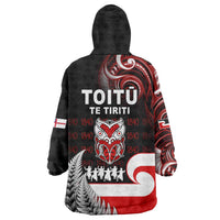 Aotearoa Toitu He Whakaputanga Wearable Blanket Hoodie Toitu Te Tiriti O Waitangi LT05 - Polynesian Pride