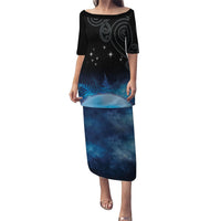 New Zealand Matariki Family Matching Puletasi and Hawaiian Shirt Pleiades Star Cluster Blue Galaxy LT05 Mom's Dress Blue - Polynesian Pride