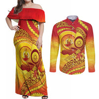 Vanuatu 45 Yia Indipendens Anivesari Couples Matching Off Shoulder Maxi Dress and Long Sleeve Button Shirt Tamtam Drum With Boar Tusk LT05 Yellow - Polynesian Pride