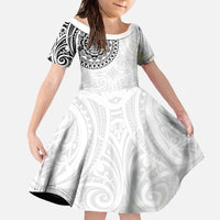 New Zealand Aotearoa Family Matching Off The Shoulder Long Sleeve Dress and Hawaiian Shirt Maori Te Mata O Rongokako LT05 Daughter's Dress White - Polynesian Pride