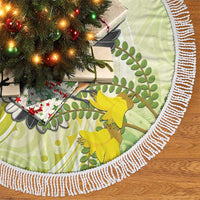New Zealand Piwakawaka Fantail Bird Tree Skirt With Kowhai Flowers LT05 - Polynesian Pride