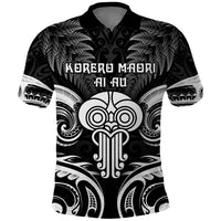 New Zealand Te Reo Maori Polo Shirt Korero Maori Ai Au LT05 Black - Polynesian Pride