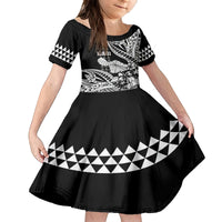 Hawaii Maui Upena Kiloi Family Matching Puletasi and Hawaiian Shirt Kakau Tribal Pattern Black Version LT05 Daughter's Dress Black - Polynesian Pride