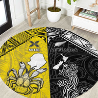 New Zealand Maori And Niue Hiapo Round Carpet Lizard And Coconut Crab Together LT05 Yellow - Polynesian Pride