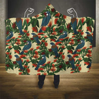 New Zealand Christmas Hooded Blanket Romantic Tui Birds on Pohutukawa - Ivory LT7 - Polynesian Pride