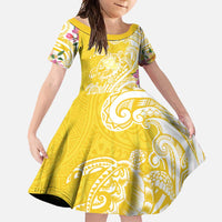 Aloha Oahu Island Personalized Family Matching Off Shoulder Maxi Dress and Hawaiian Shirt Yellow Dreamy Turtle LT7 Daughter's Dress Yellow - Polynesian Pride