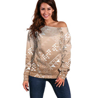 Hawaii Beige Kapa Off Shoulder Sweater Vintage 'Ohe Kāpala Motifs Mix Plumeria Leis