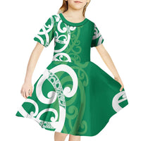 Pounamu Green Maori Kid Short Sleeve Dress Koru Kowhaiwhai - Polynesian Pride