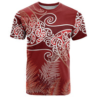 Aotearoa Maori Koru Curves T Shirt Silver Ferns - Crimson Red