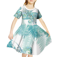 Aotearoa Maori Koru Curves Kid Short Sleeve Dress Mossy Paua Shell