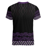 Maori Taniko Patterns Women V-Neck T-Shirt Purple Niho Taniwha Mix Paatiki Motifs LT7 - Polynesian Pride