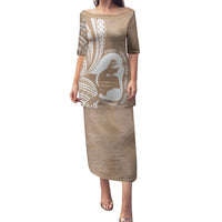 Mother's Day Family Matching Puletasi and Hawaiian Shirt Polynesia Vintage Hibiscus - Brown LT7 Mom's Dress Brown - Polynesian Pride