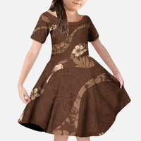 Aloha Hawaii Floral Tapa Family Matching Off The Shoulder Long Sleeve Dress and Hawaiian Shirt Patchwork Mocha LT7 Daughter's Dress Mocha - Polynesian Pride