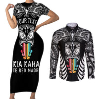 Personalised Kia Kaha Te Reo Maori Couples Matching Short Sleeve Bodycon Dress and Long Sleeve Button Shirts Hei Tiki Mix Koru - Black LT7 Black - Polynesian Pride