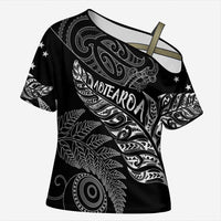Aotearoa Personalized Lawn Bowls Maori Cross Shoulder Shirt New Zealand Black Tribal Silver Fern LT7 Female Black - Polynesian Pride