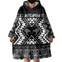 Personalised Taniko Motifs Aotearoa Wearable Blanket Hoodie Waitangi Kowhaiwhai Kiwi - Monochrome LT7 - Polynesian Pride