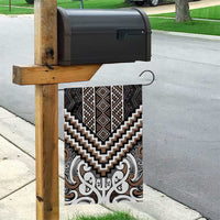 Maori Tukutuku Taniko Motifs Garden Flag Brown Poutama Mix Kowhaiwhai LT7 - Polynesian Pride