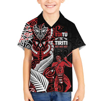 Aotearoa Toitu Te Tiriti Family Matching Off The Shoulder Long Sleeve Dress and Hawaiian Shirt Whakairo Wheku LT7 Son's Shirt Black - Polynesian Pride