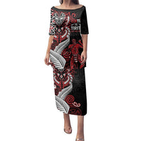 Aotearoa Toitu Te Tiriti Family Matching Puletasi and Hawaiian Shirt Whakairo Wheku LT7 Mom's Dress Black - Polynesian Pride