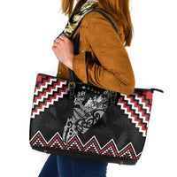 New Zealand Christmas Taniko Poutama Leather Tote Bag Mountainscape Maori Fern LT7 Black - Polynesian Pride