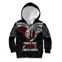 Maori Hongi Toitu Te Tiriti Kid Hoodie Tangata Tiriti Stand With Tangata Whenua LT7 Hoodie Black - Polynesian Pride