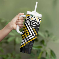 Gold Aotearoa Tukutuku Manawa Tapu Tumbler With Handle Ta Moko Toi Maori LT9 - Polynesian Pride