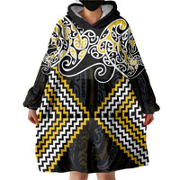 Gold Aotearoa Tukutuku Manawa Tapu Wearable Blanket Hoodie Ta Moko Toi Maori LT9 - Polynesian Pride