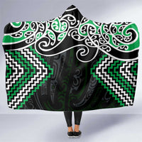 Green Aotearoa Tukutuku Manawa Tapu Hooded Blanket Ta Moko Toi Maori LT9 One Size Green - Polynesian Pride