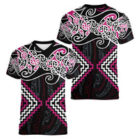 Pink Aotearoa Tukutuku Manawa Tapu Women V-Neck T-Shirt Ta Moko Toi Maori LT9 - Polynesian Pride