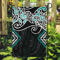 Turquoise Aotearoa Tukutuku Manawa Tapu Garden Flag Ta Moko Toi Maori LT9 Garden Flag Turquoise - Polynesian Pride