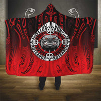 Aotearoa Bulldog Hooded Blanket New Zealand Kowhaiwhai Tribal LT9 - Polynesian Pride