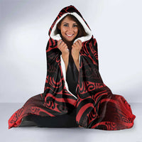 Aotearoa Bulldog Hooded Blanket New Zealand Kowhaiwhai Tribal LT9 - Polynesian Pride