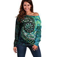 New Zealand Darts Personalised Off Shoulder Sweater Aotearoa Silver Fern Green Papua Shell Spirit LT9 Women Green - Polynesian Pride
