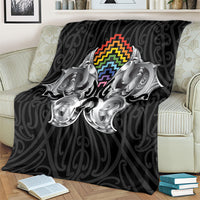 Aotearoa Kowhaiwhai Poutama Rainbow Motif Blanket