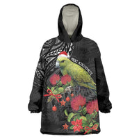 Meri Kirihimete Kakapo Wearable Blanket Hoodie Black Silver Fern Christmas Vibe LT9 One Size Black - Polynesian Pride