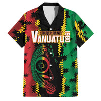 Vanuatu 46th Year Anniversary Family Matching Puletasi and Hawaiian Shirt Tamtam Slit Drums Long God Yumi Stanap LT9 Dad's Shirt - Short Sleeve Black - Polynesian Pride
