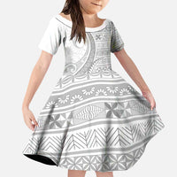 Tokelau White Sunday Family Matching Puletasi and Hawaiian Shirt Lotu Tamaiti Ngatu Tokelau Feletoa Manulua LT9 Daughter's Dress White - Polynesian Pride