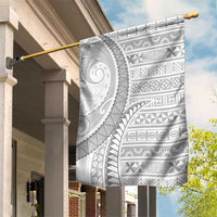 Tokelau White Sunday Garden Flag Lotu Tamaiti Ngatu Tokelau Feletoa Manulua LT9 House Flag White - Polynesian Pride