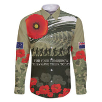 ANZAC Day We Remember Family Matching Long Sleeve Bodycon Dress and Hawaiian Shirt Maori Silver Fern Camouflage Motif LT9 Dad's Shirt - Long Sleeve Green - Polynesian Pride