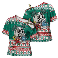 Hawaiian Skull Surfs Cross Shoulder Shirt Mele Kalikimaka Palaka Quilt Pattern - Polynesian Pride