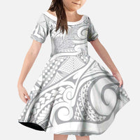 Lotu Tamaiti Samoa Siapo Family Matching Long Sleeve Bodycon Dress and Hawaiian Shirt White Sunday With Teuila Torch Ginger LT9 Daughter's Dress White - Polynesian Pride
