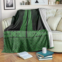 New Zealand Maori Kowhaiwhai Blanket Kakariki Maui and Mangopare LT9 Green - Polynesian Pride
